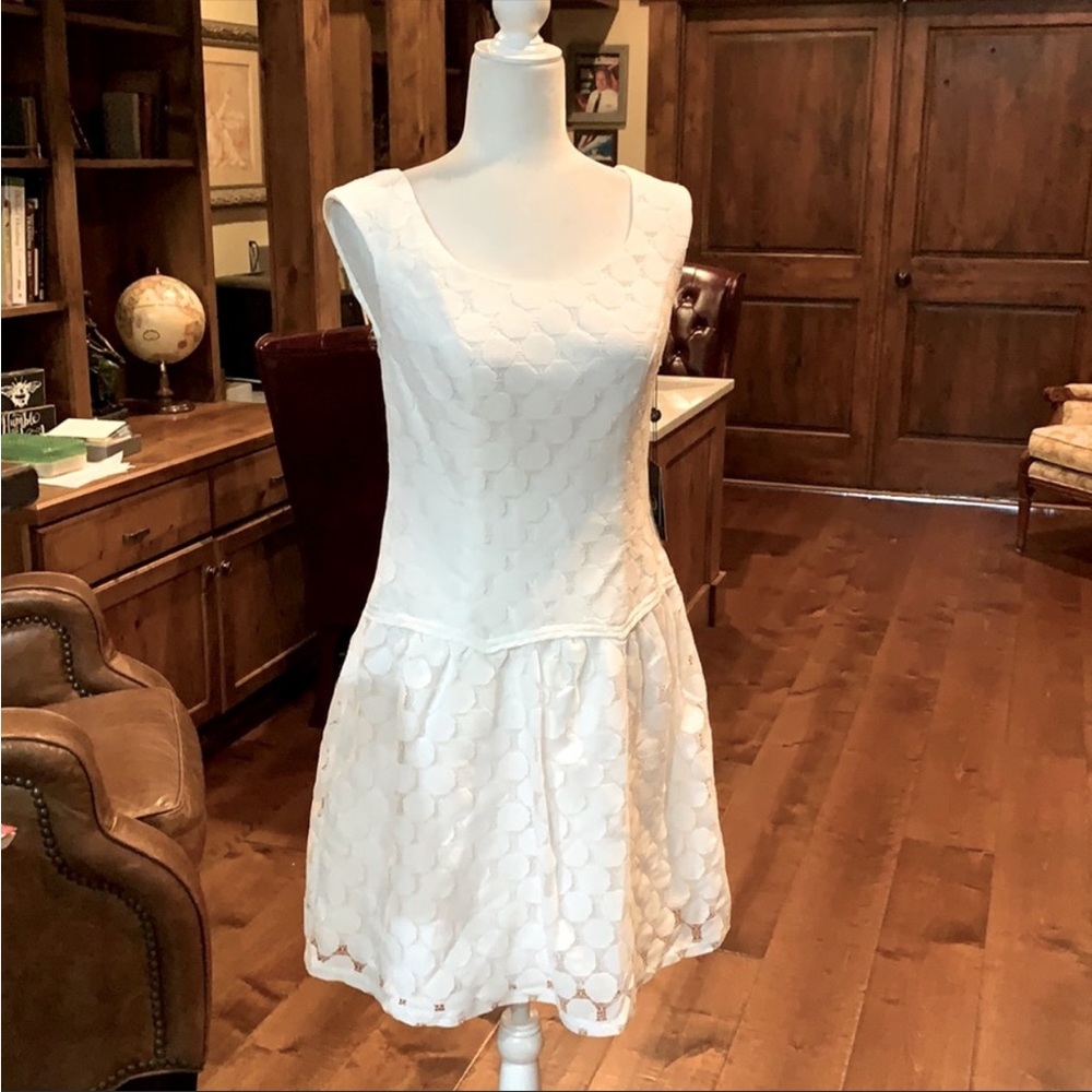 NEW Adrianna Papell lace dress - white - Sz 6